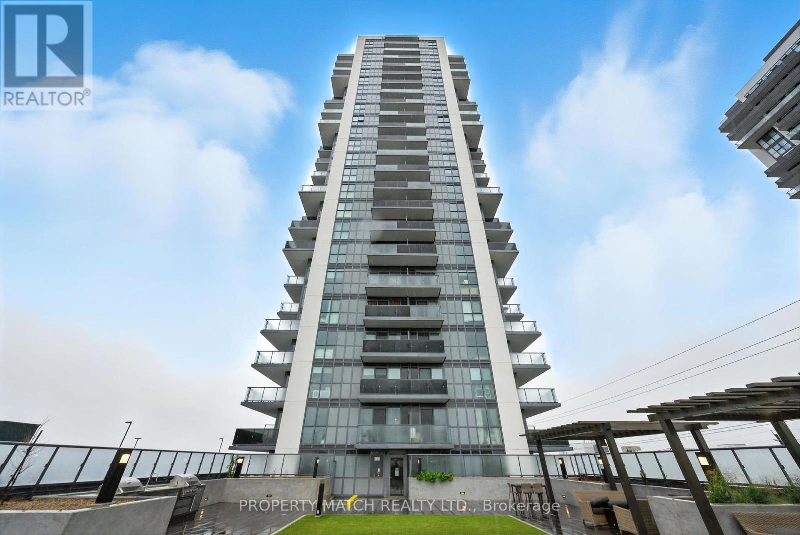 802 2545 Simcoe St N, Oshawa Windfields, ON L1L 0W3