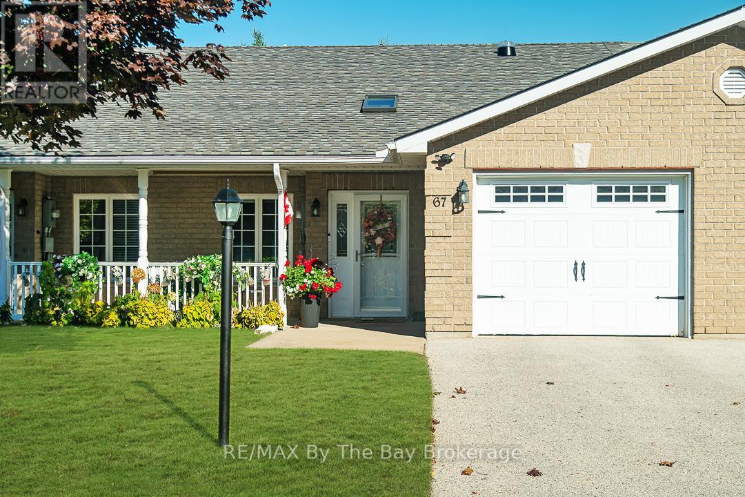 67 Meadow Ln, Wasaga Beach, ON L9Z 0A3