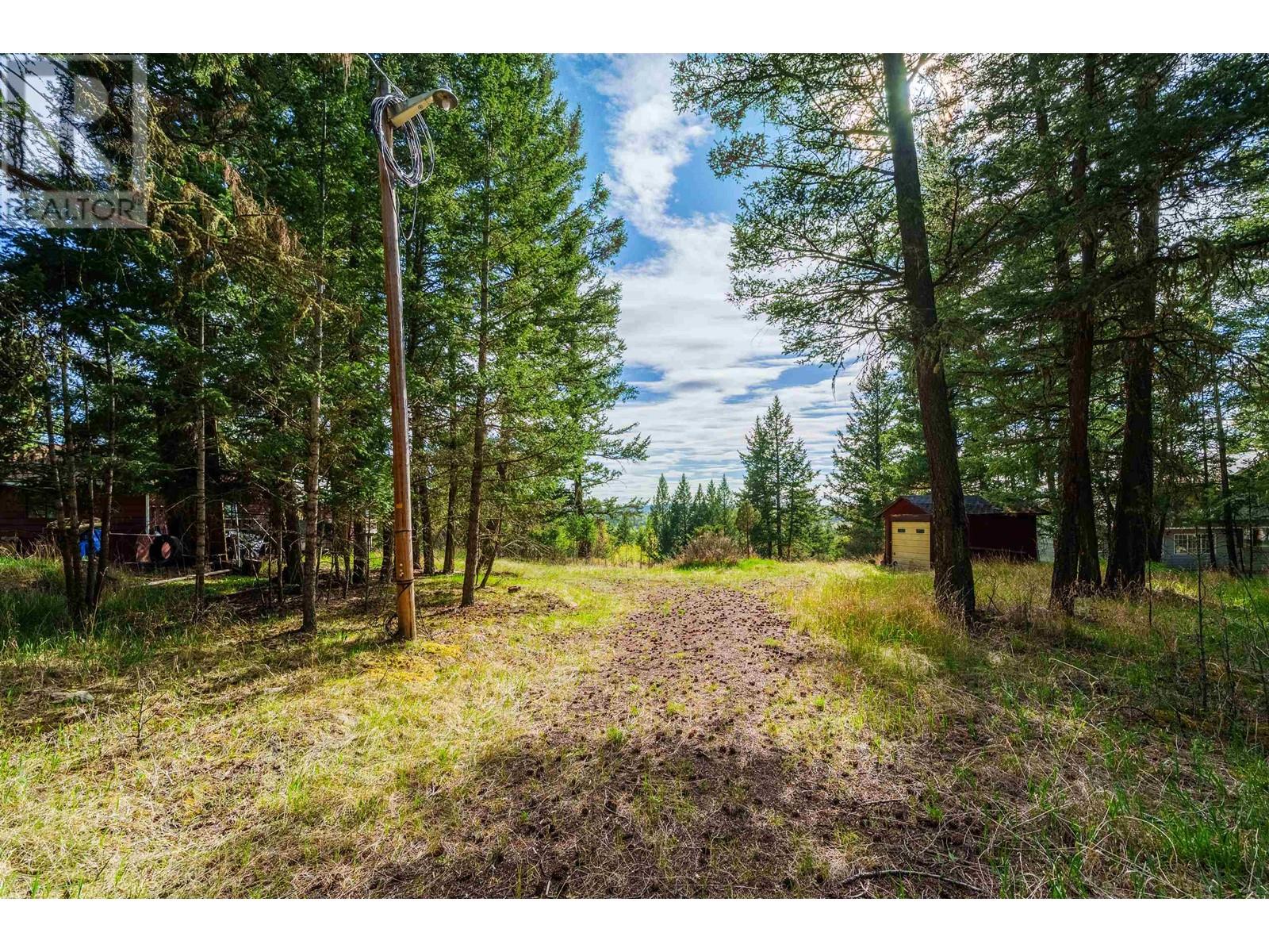 5008 Block Drive, 108 Mile Ranch, BC V0K 2Z0