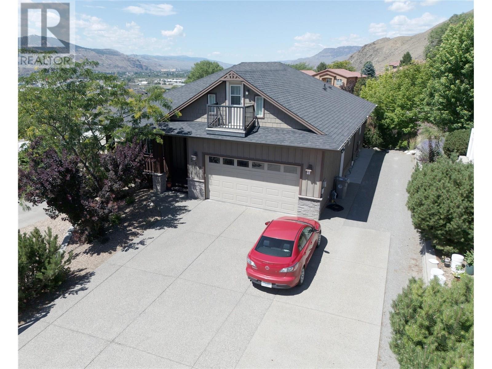552 Trillium Dr, Kamloops, BC V2H 1R8