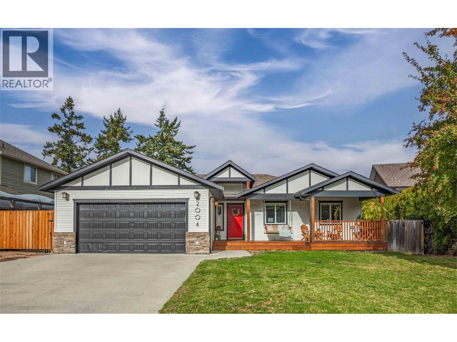 2004 Bernau Ct, Lake Country, BC V4V 2M6