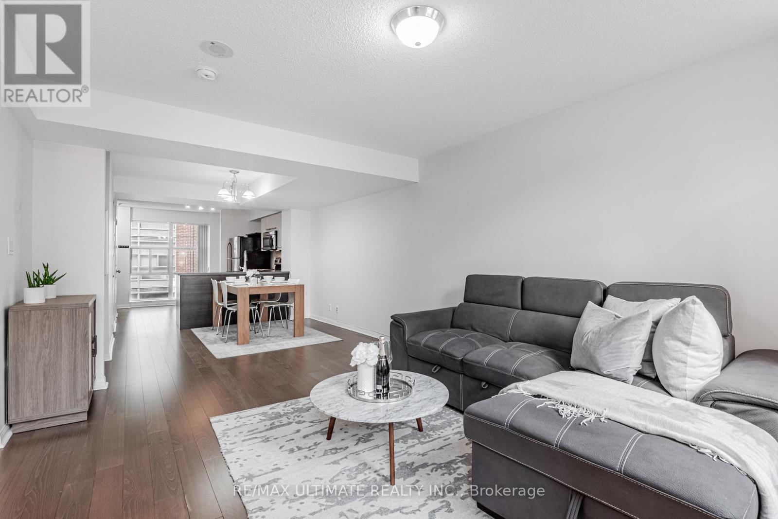 311 11 St Joseph St, Toronto, ON M4Y 3G4