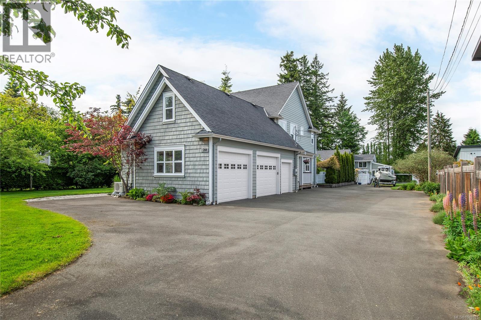 288 Twillingate Rd, Campbell River, BC V9W 1V2