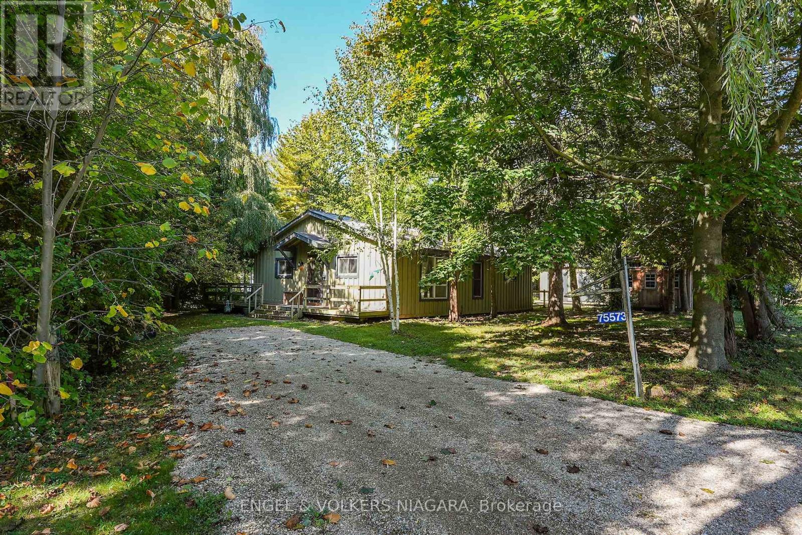 75573 Elliott St, Bluewater, ON N0M 1G0