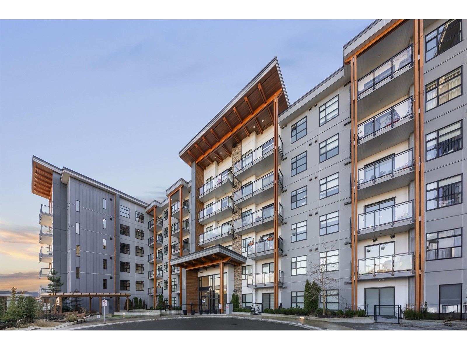 6960 Nicholson Road Unit 207, Delta, BC V4E 0A9