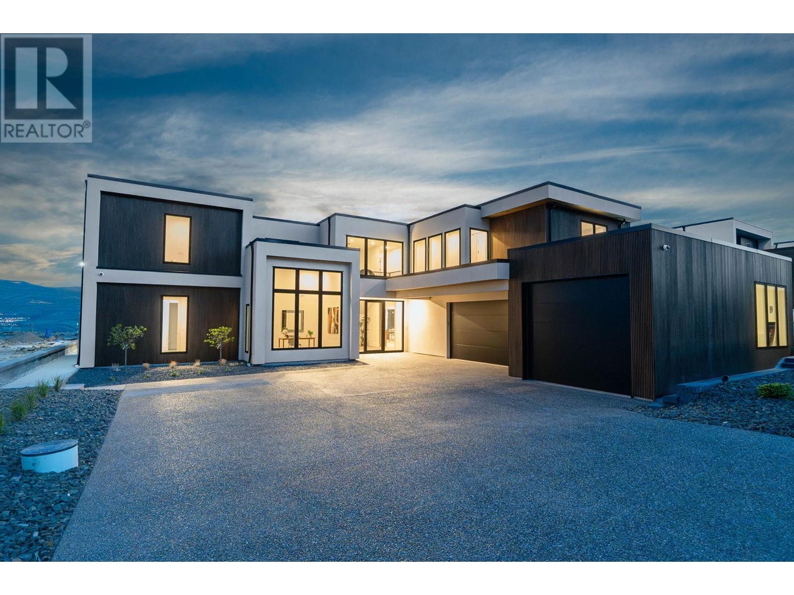 1388 Vineyard Dr, West Kelowna, BC V4T 3H9