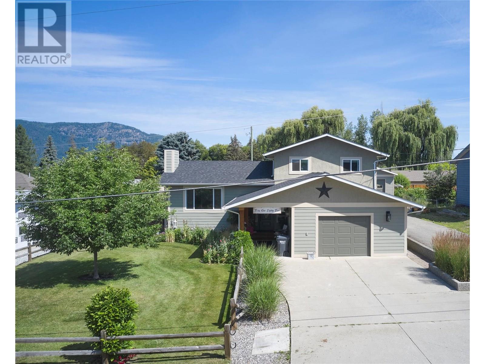 4184 Birch Dr, Spallumcheen, BC V0E 1B6