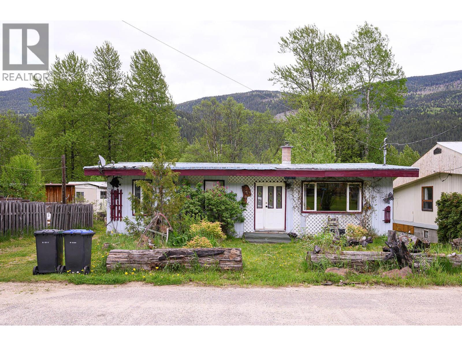3782 River Dr, Blue River, BC V0E 1C0