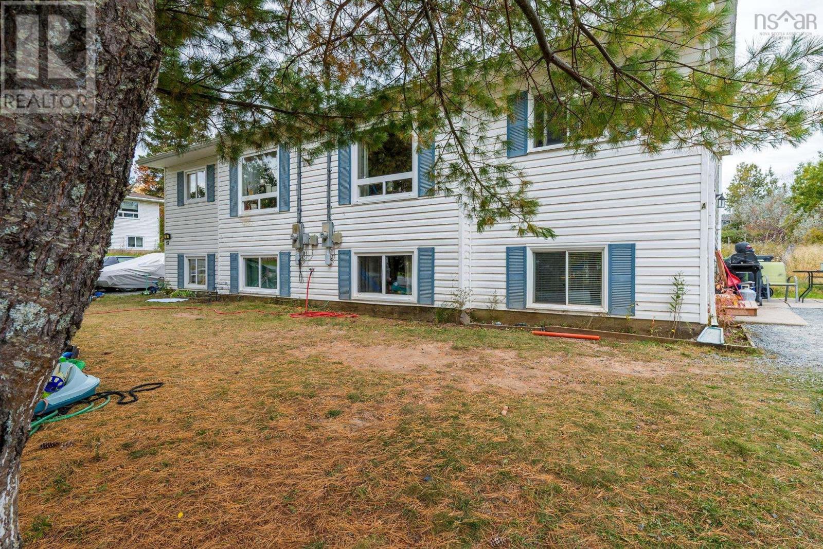 55 John Murray Dr, Enfield, NS B2T 1C9