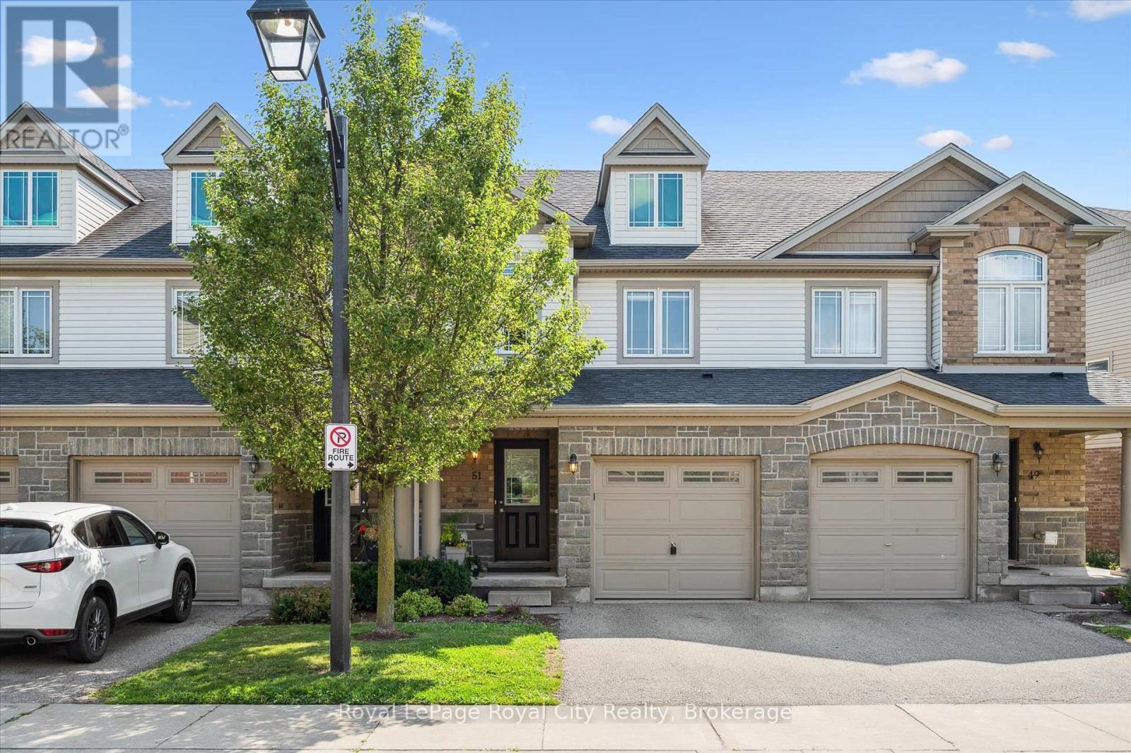51 Oldfield Dr, Guelph, ON N1L 0K6