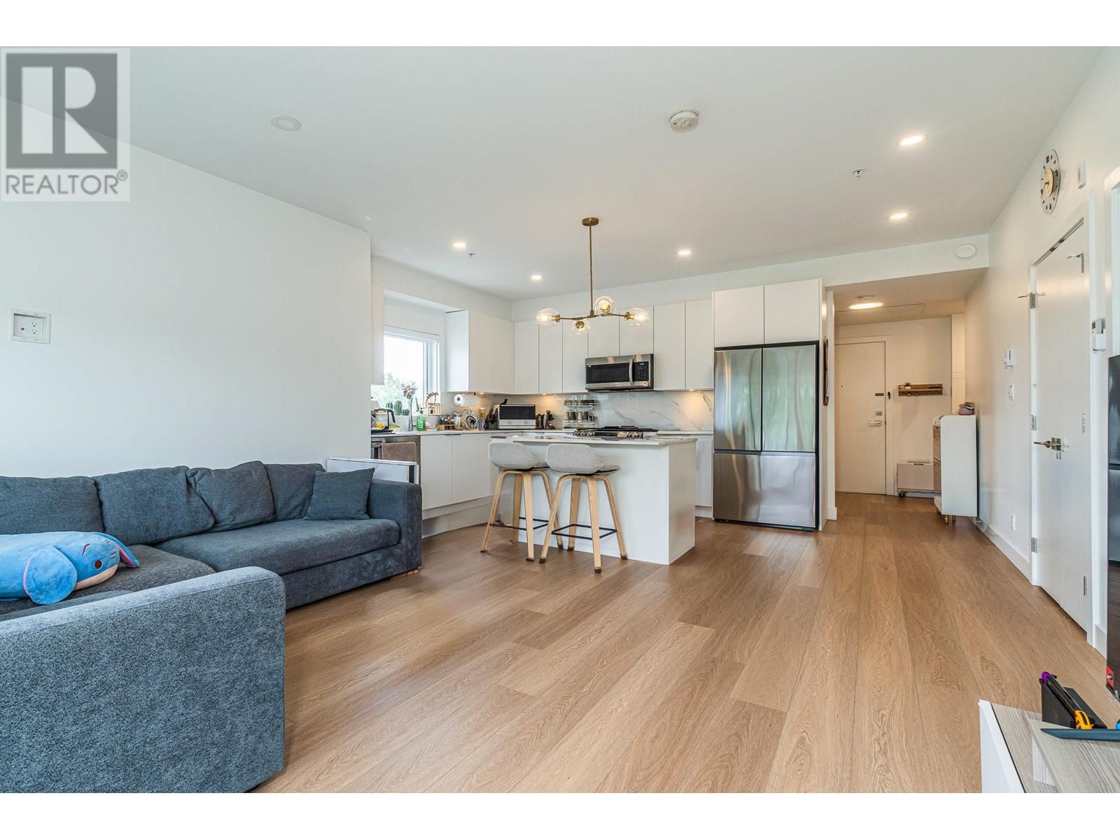 2331 Kelly Avenue Unit 501, Port Coquitlam, BC V3C 0T4