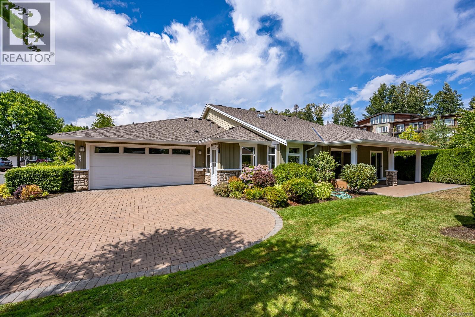 44 Anderton Ave Unit 129 Ave, Courtenay, BC V9N 2G8