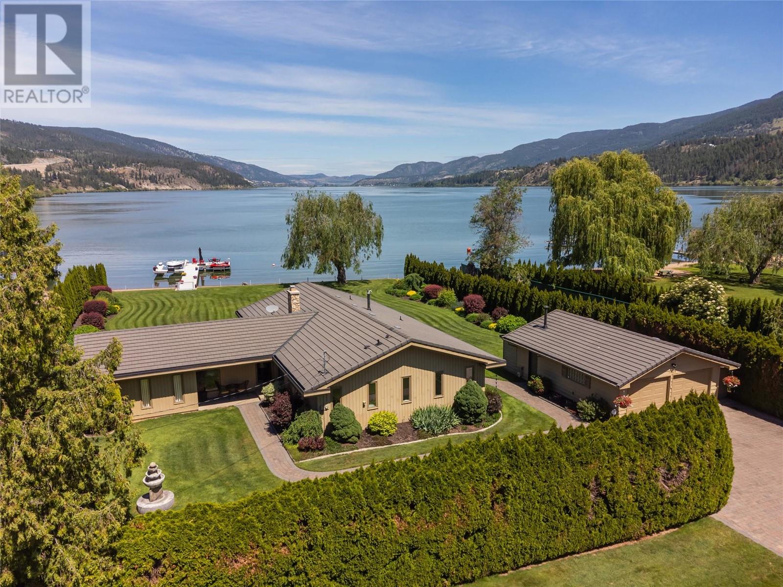 11640 Rogers Rd, Lake Country, BC V4V 1X8