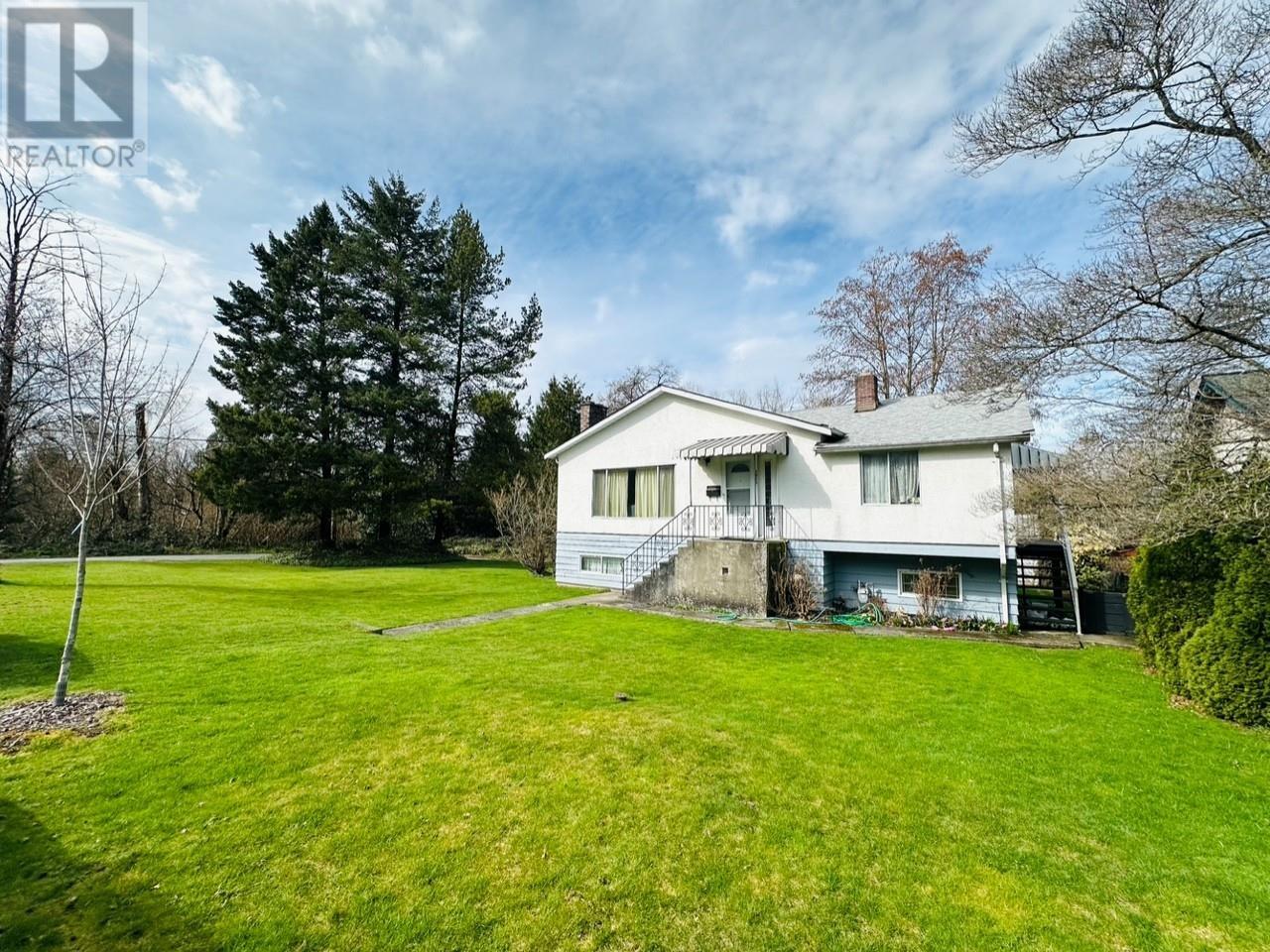 2925 E 25th Ave, Vancouver, BC V5R 1J1