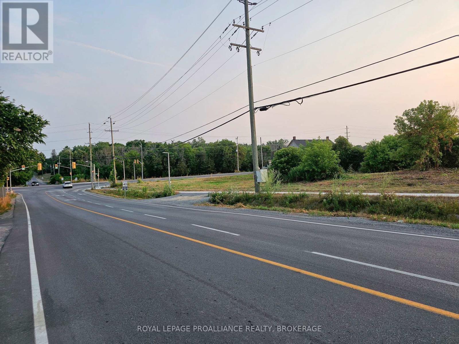 3-1111 Princess St, Kingston, ON K7L 2T1