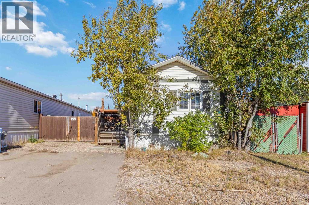 215 Grant Way, Fort Mcmurray, AB T9H 5J3