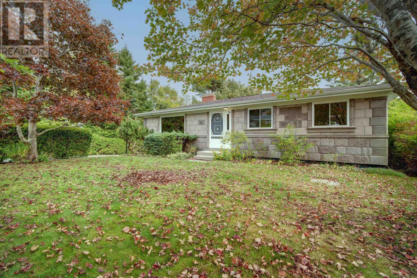 62 Rosalie Ave, Prospect Bay, NS B3T 1Z8