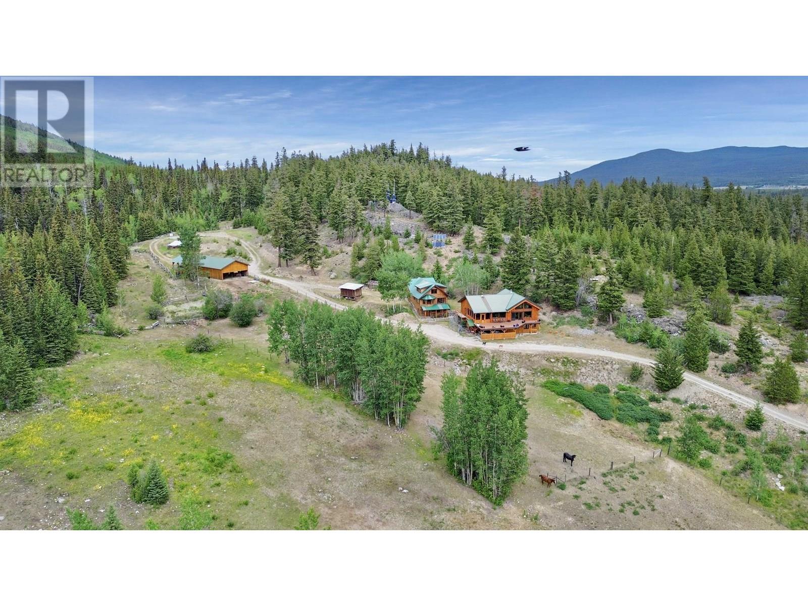6802 Tatlayoko Rd, Williams Lake, BC V0L 1W0