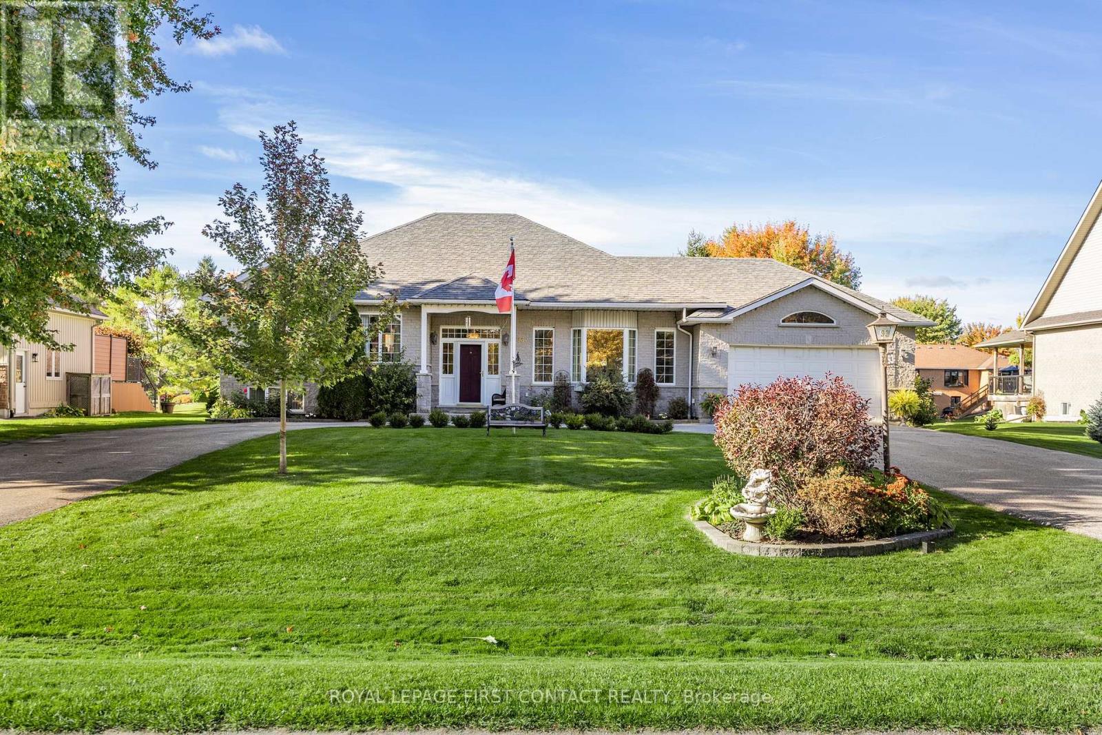 93 Bayshore Dr, Ramara, ON L0K 1B0