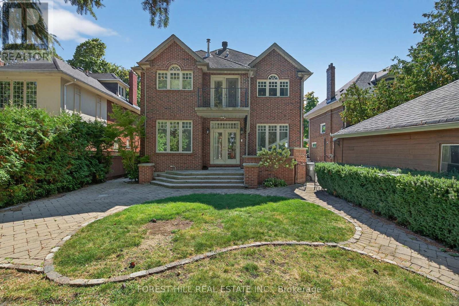 50 Golfdale Rd, Toronto, ON M4N 2B6