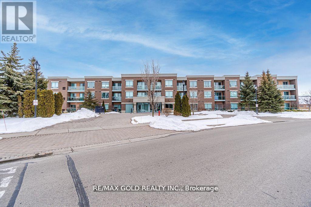108 25 Via Rosedale Way, Brampton, ON L6R 3J4