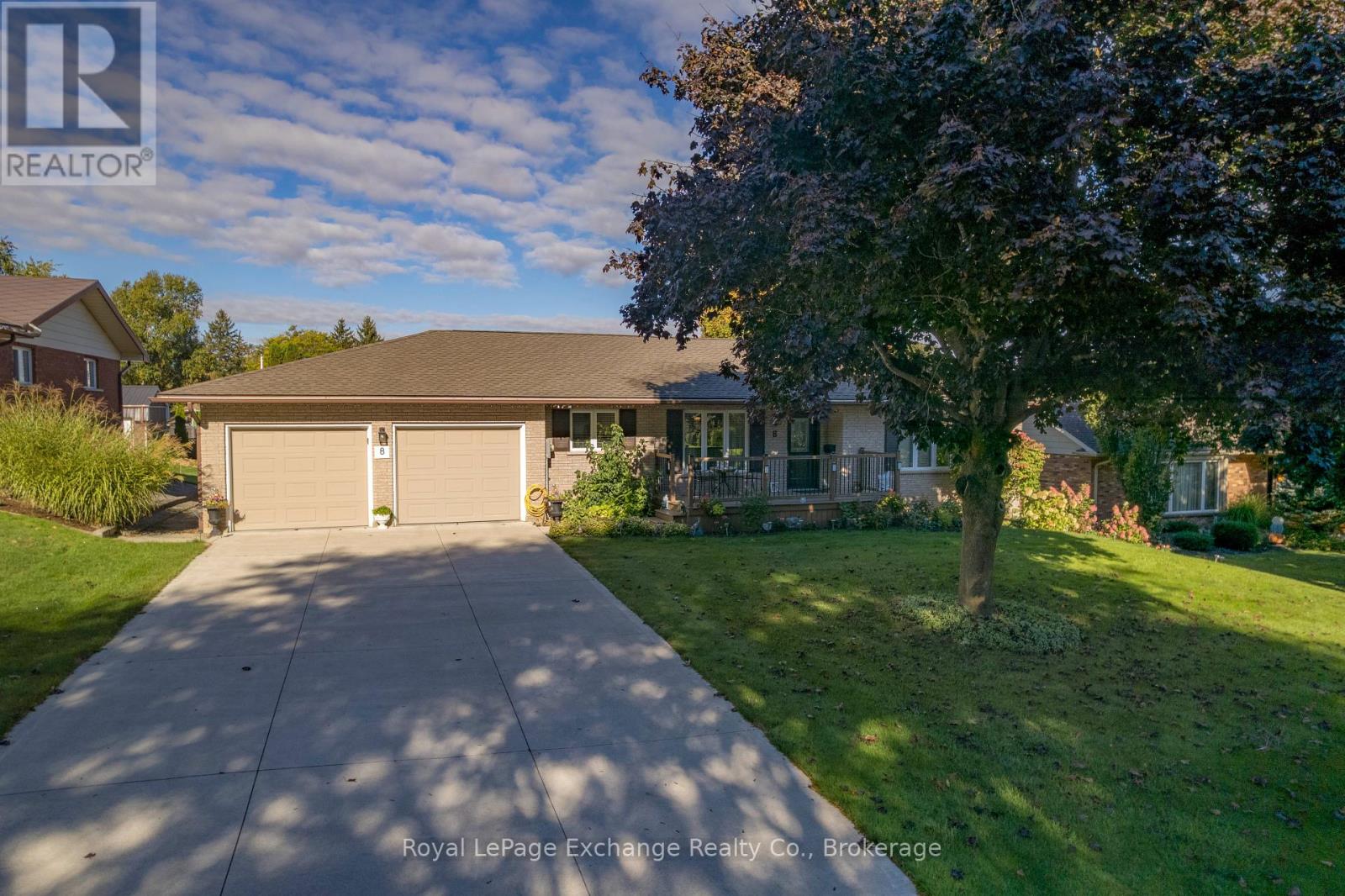 8 Remington Dr, North Huron, ON N0G 2W0