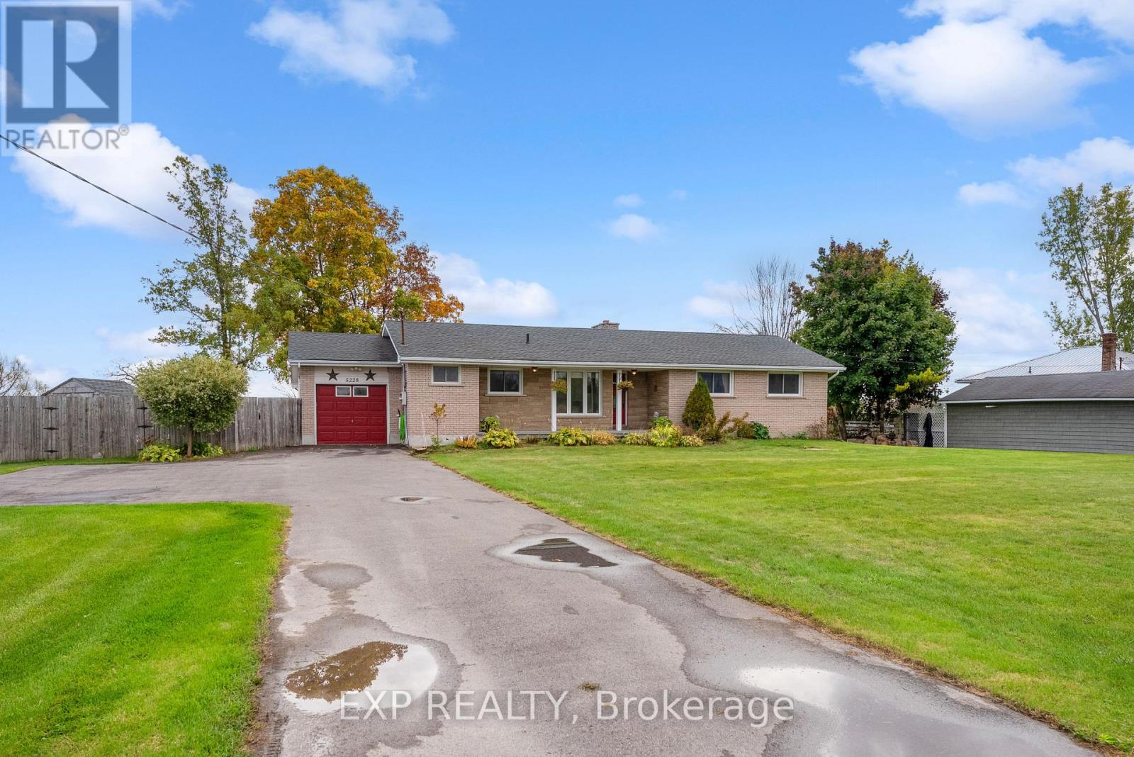 5228 Old Hwy 2, Belleville, ON K8N 4Z4