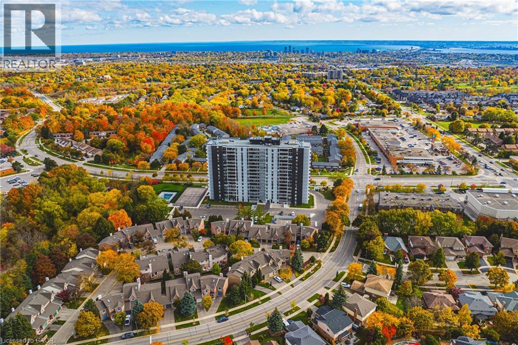 2055 Upper Middle Road Unit 1206, Burlington, ON L7P 3P4