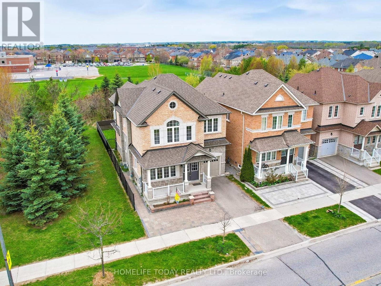 468 Roy Rainey Ave, Markham, ON L6E 2H6