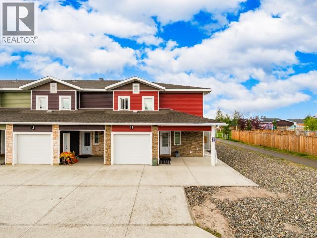 1-19 Bailey Pl, Whitehorse, YT Y1A 0K8