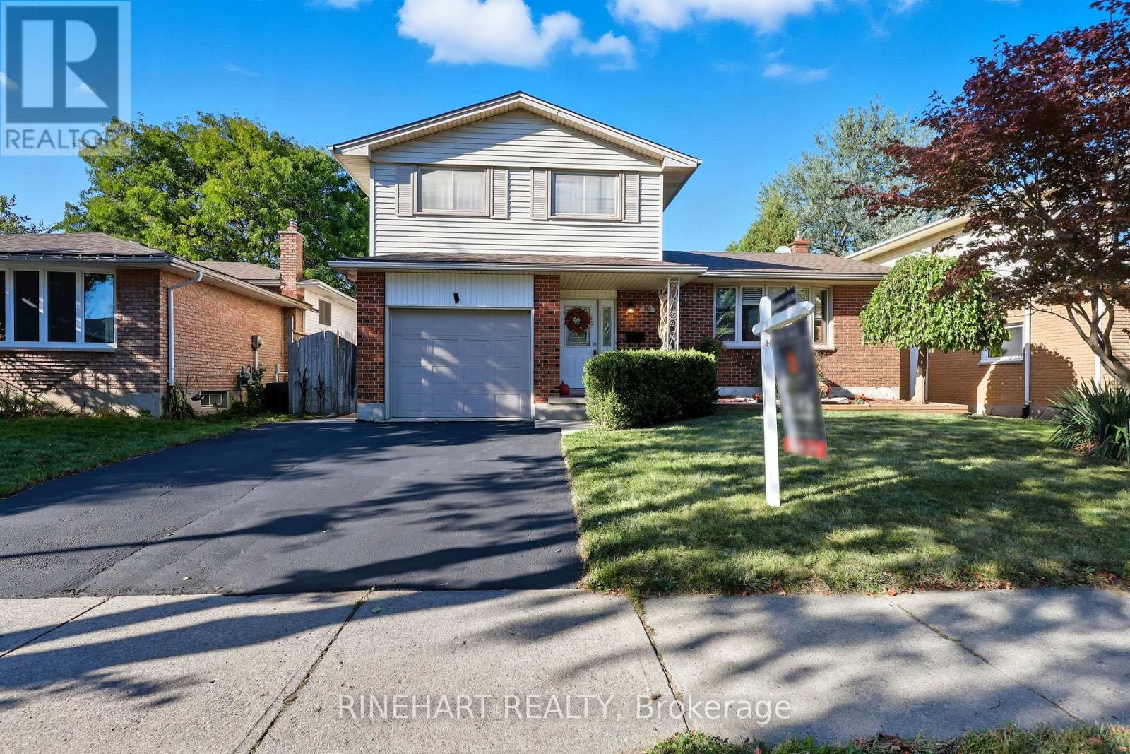 10 Alayne Cres, London, ON N6E 2A3