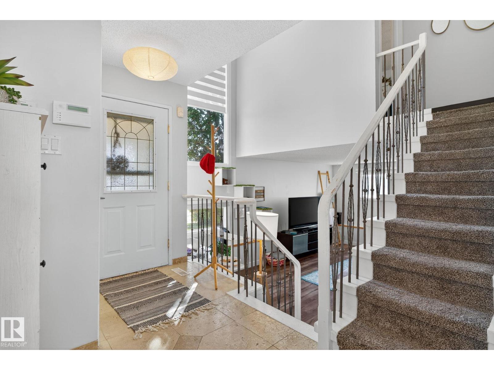 51 St Nw Unit 3608, Edmonton, AB T6L 1C6