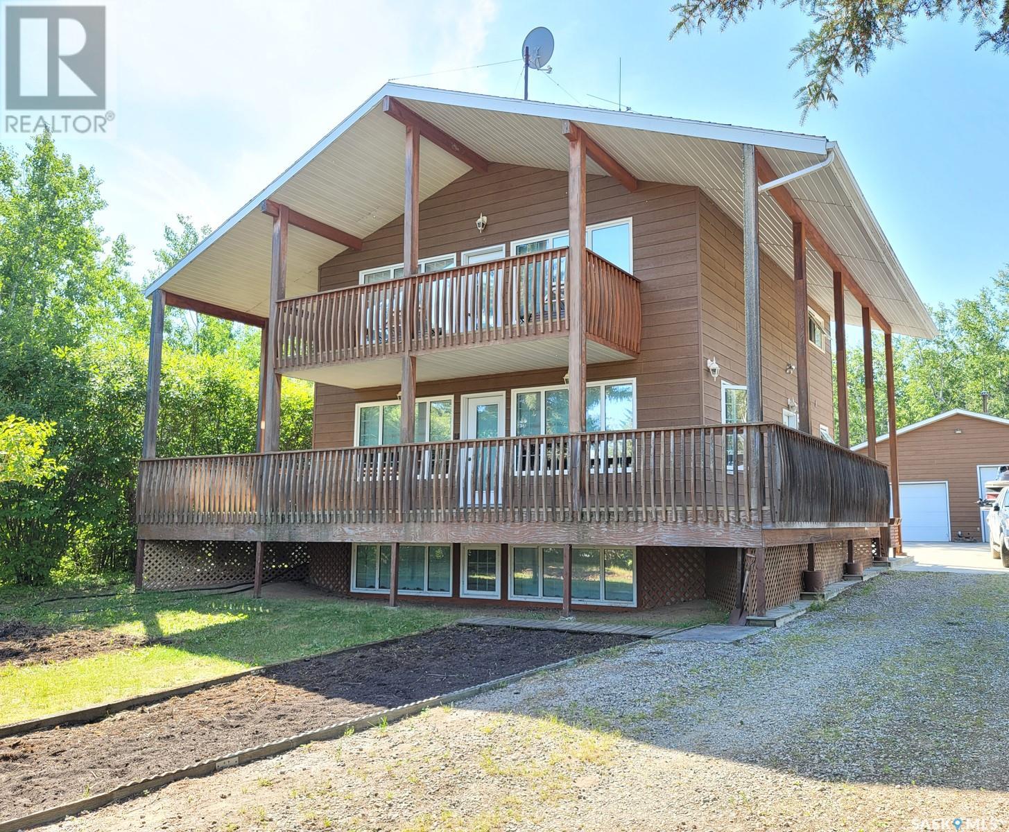 5 Christel Cres, Lac Des Iles, SK S0M 1A0