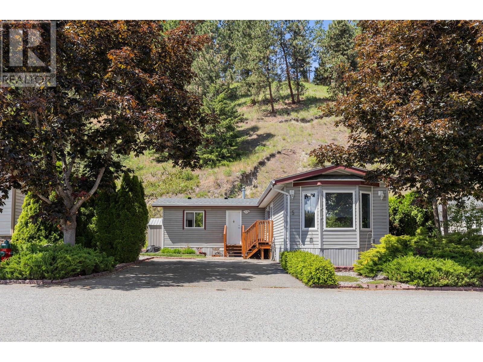 1525 Westside Road Unit 5, West Kelowna, BC V1Z 1L9