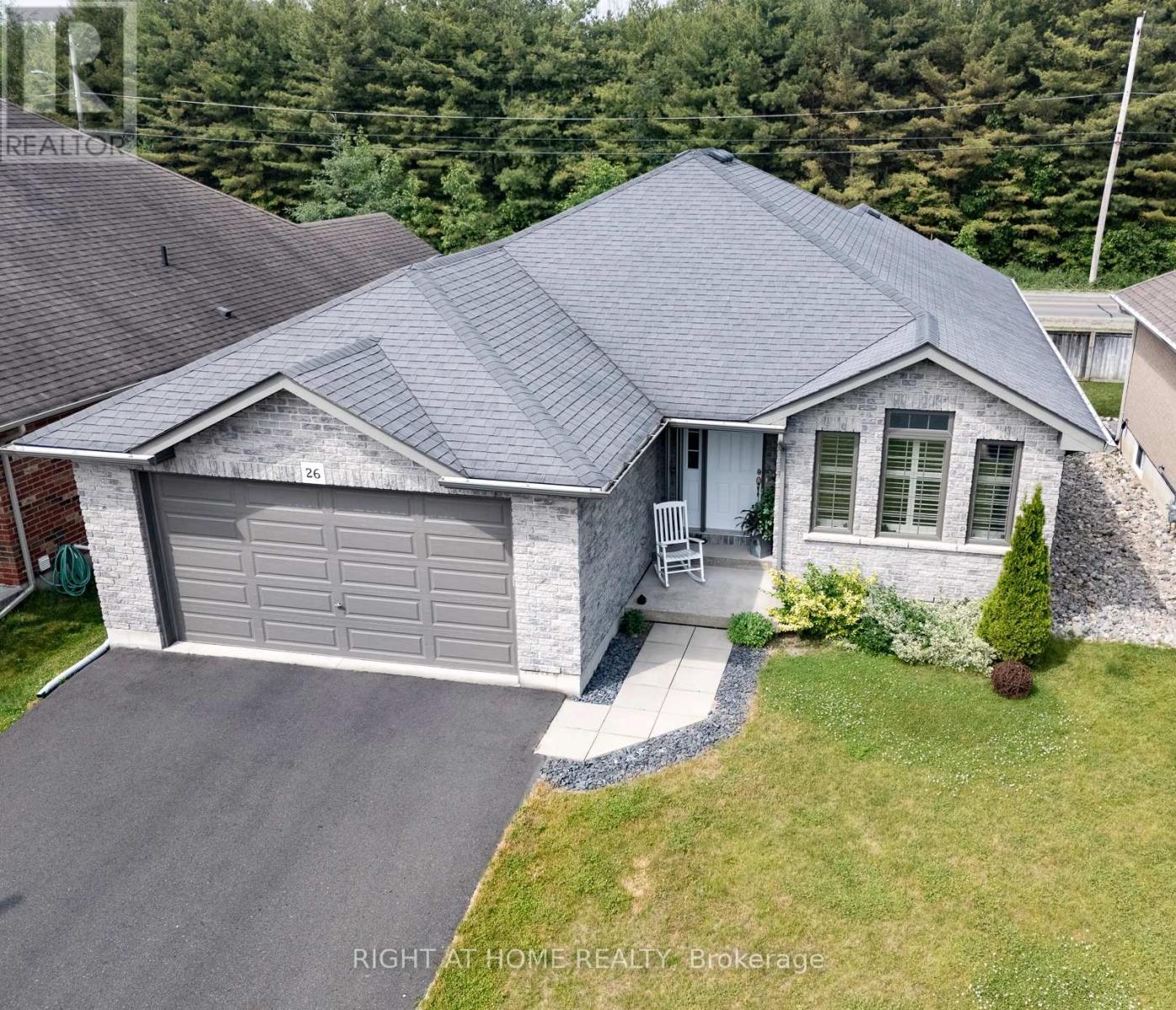 26 Ward Dr, Brighton, ON K0K 1H0