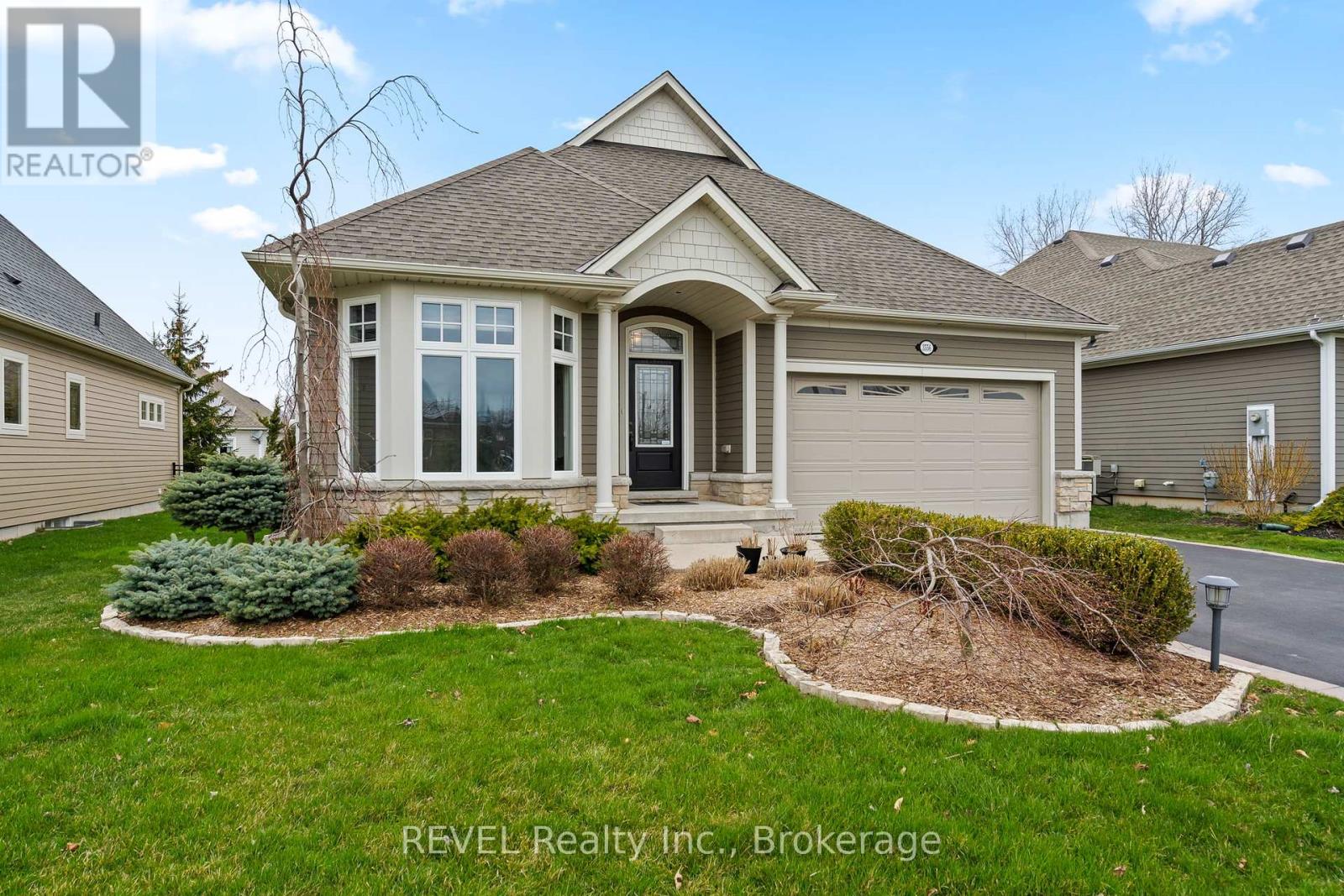 3556 Algonquin Dr, Fort Erie, ON L0S 1N0