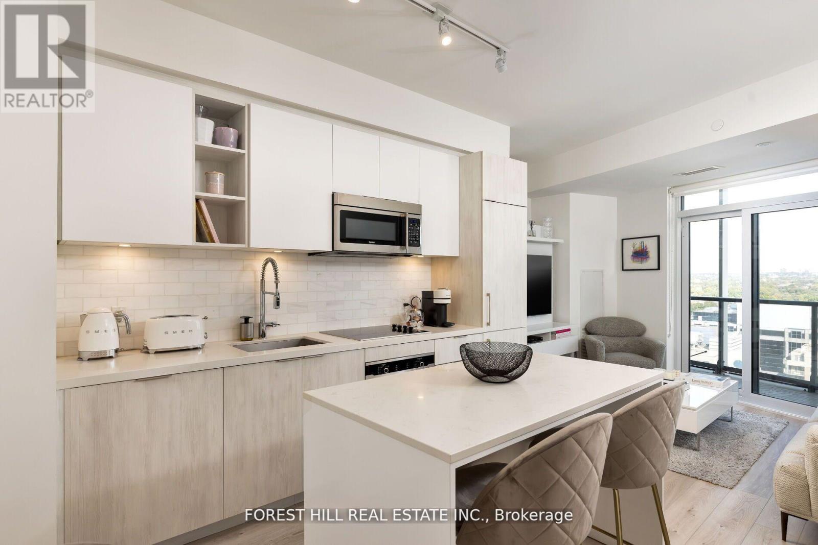 1607 50 Ordnance St, Toronto, ON M6K 0C9