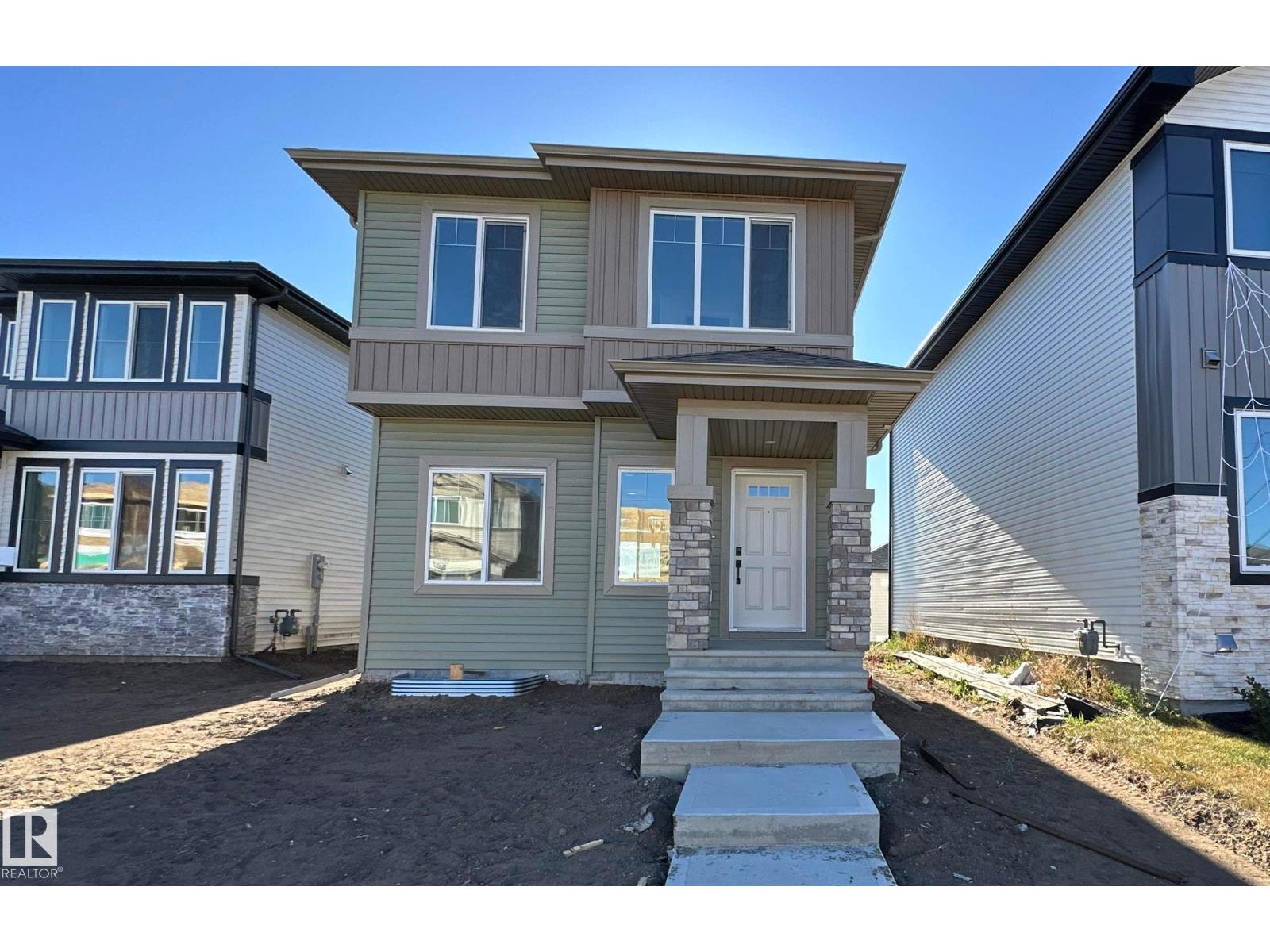 21 Ficus Way, Fort Saskatchewan, AB T8L 0Z6