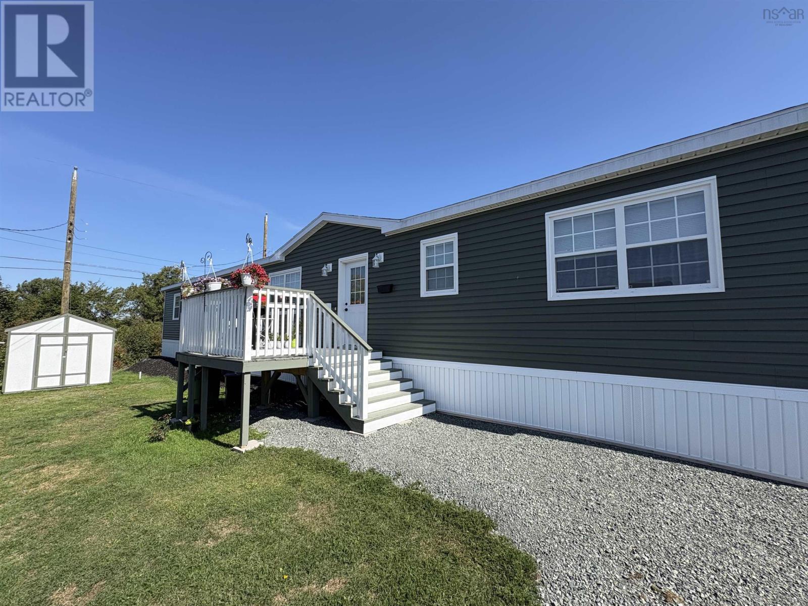 37 Andys Ave, Truro, NS B2N 2W9