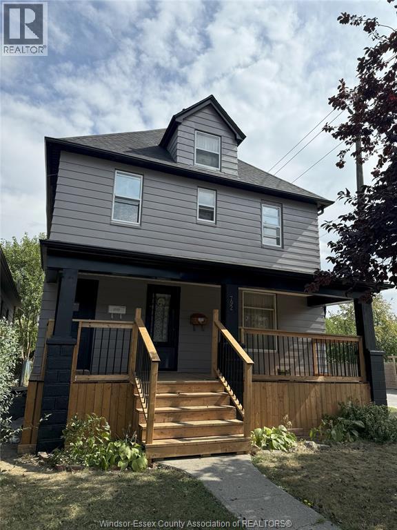 792 Pierre Ave, Windsor, ON N9A 2K5