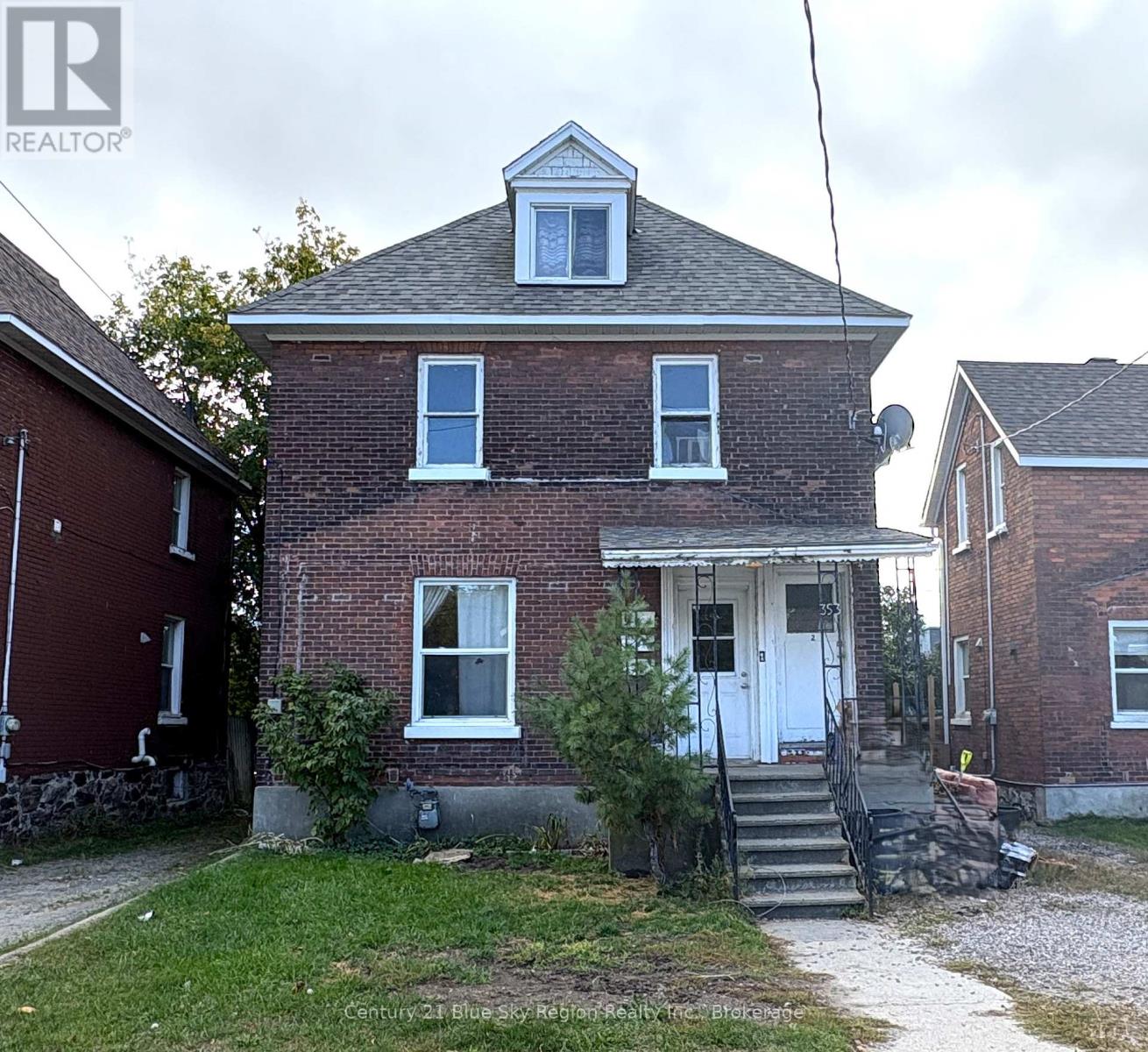353 Regina St, North Bay, ON P1B 2J7