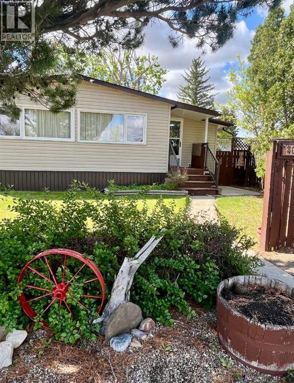 3 Avenue Unit 406, Warner, AB T0K 2L0