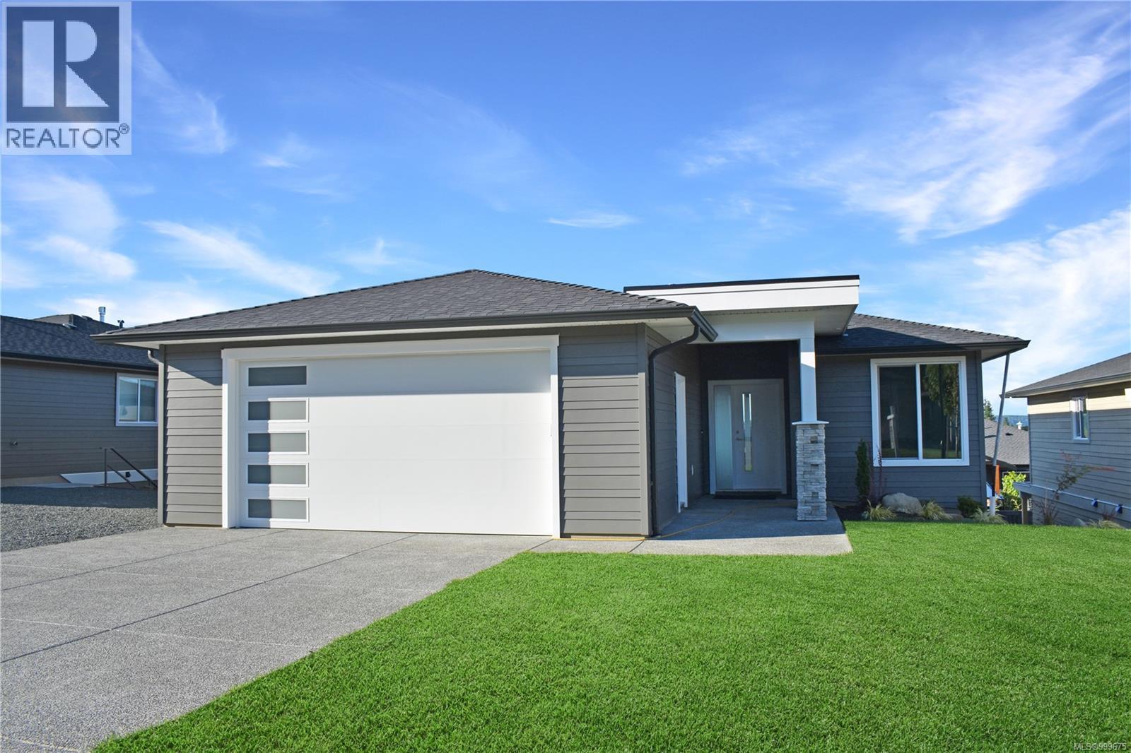 457 Arizona Dr Unit 18 Dr, Campbell River, BC V9H 0E4