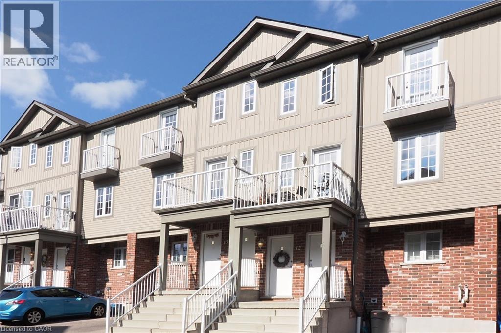 55 Mooregate Crescent Unit 12a, Kitchener, ON N2M 0A6