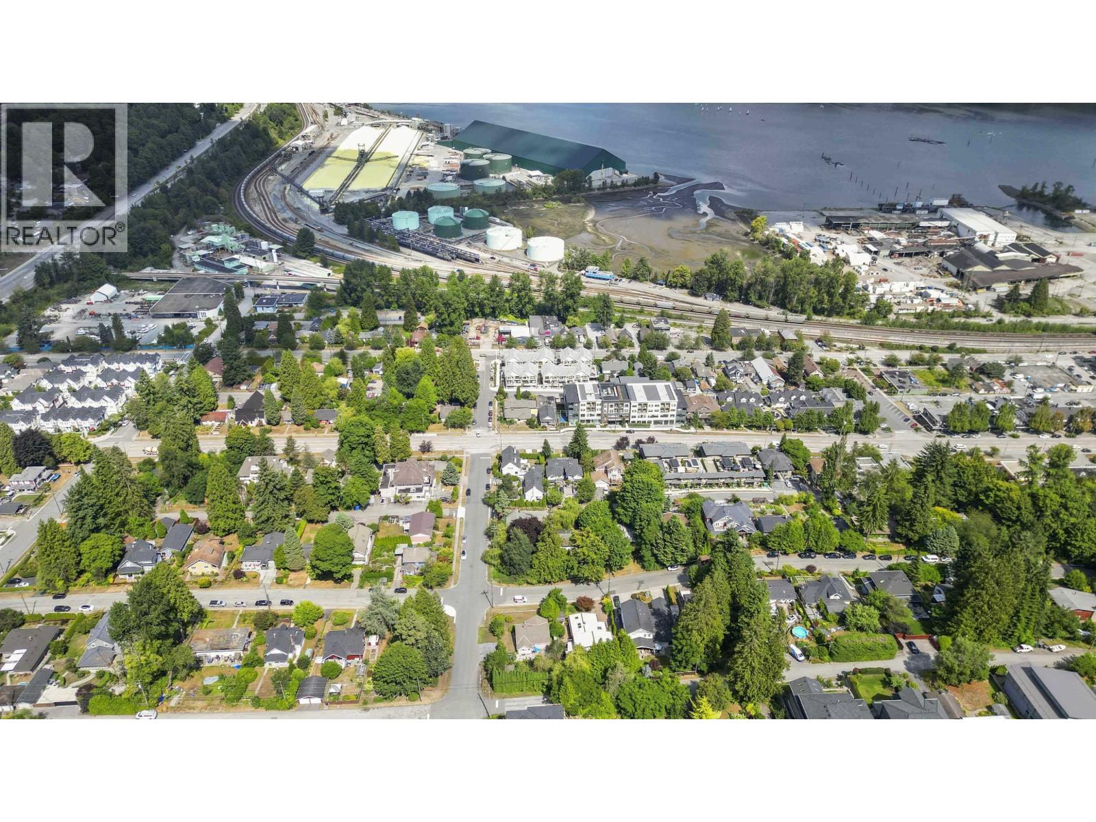 126 Elgin St, Port Moody, BC V3H 2M8
