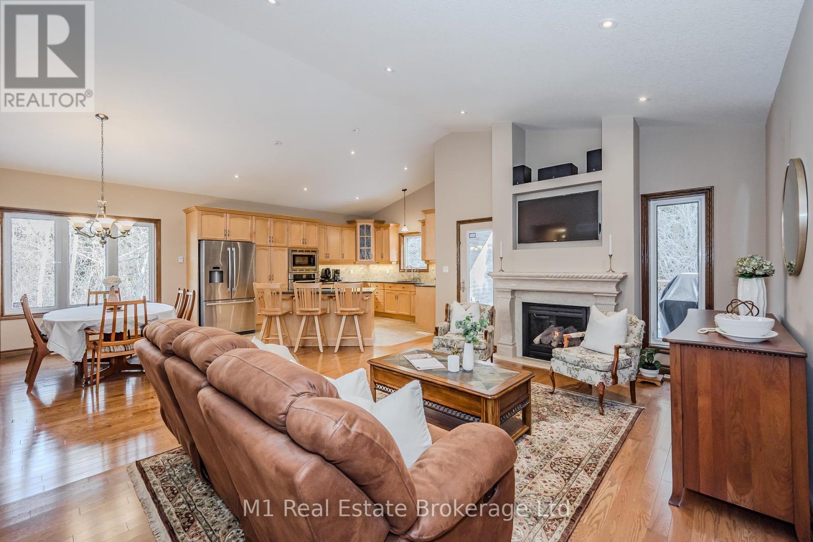 19 15 Valley Rd, Guelph, ON N1L 0H3