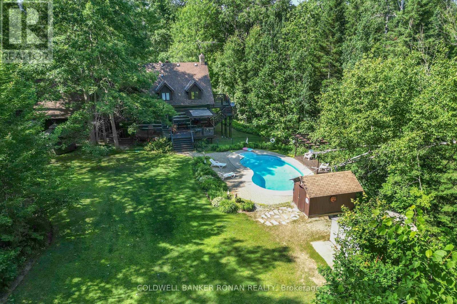 71 Forest Hill Dr, Adjala-Tosorontio, ON L0M 1J0