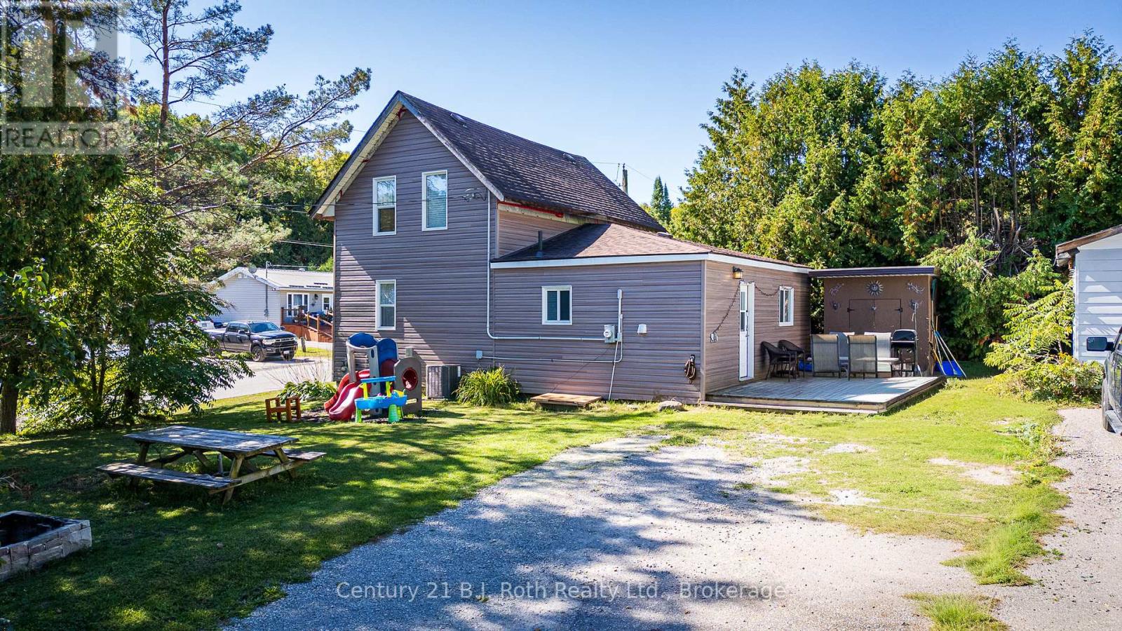 528 Camilla St, Tay, ON L0K 1R0