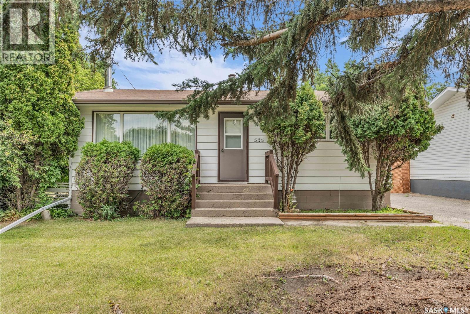 335 Central Ave, Fort Qu'Appelle, SK S0G 1S0