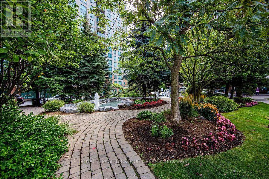 1232 125 Omni Dr, Toronto, ON M1P 5A9
